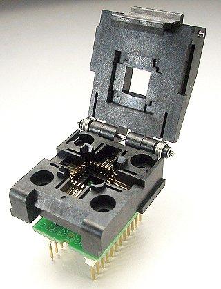 PA28-24-7PZ6 PLCC Programming Adapter for Devices w/pin Skips 1, 11, 15, 19. (1-28)(14-15) shorted. 600 mil Span DIP Plug. Lidded ZIF PLCC Socket